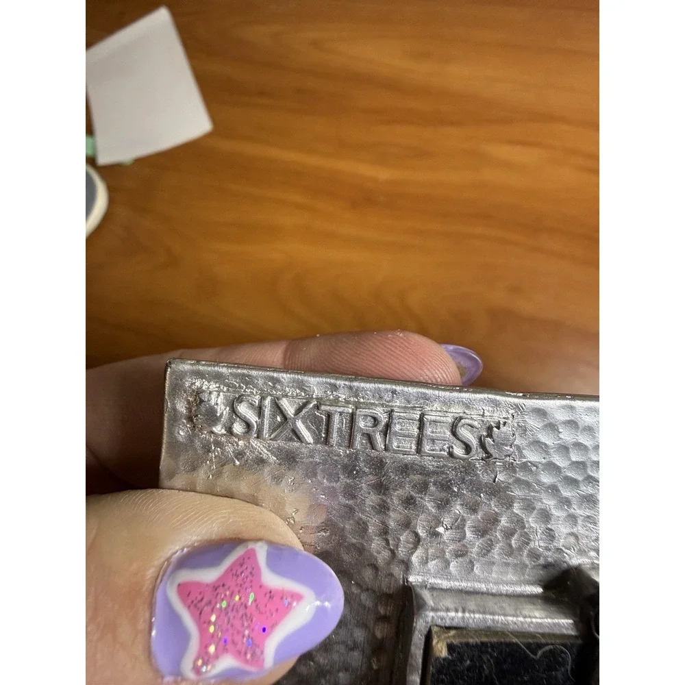 Sixtrees gone shopping